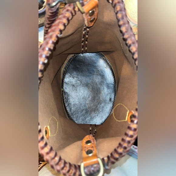 Petit French Tote - Picture 5 of 16